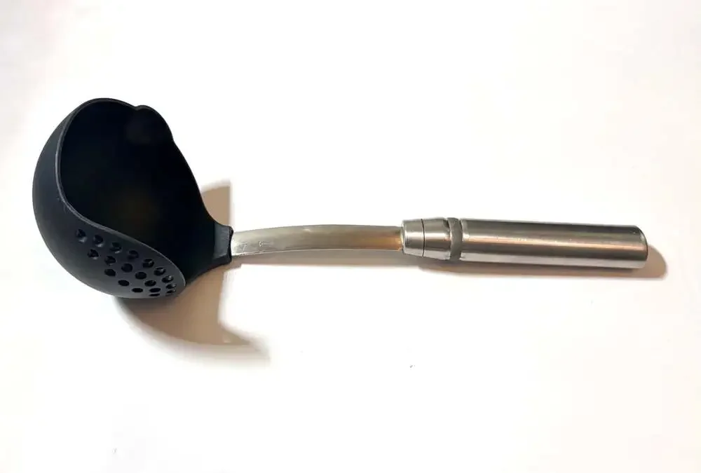 Pampered Chef 100126 Straining Ladle With Pour Spout 12